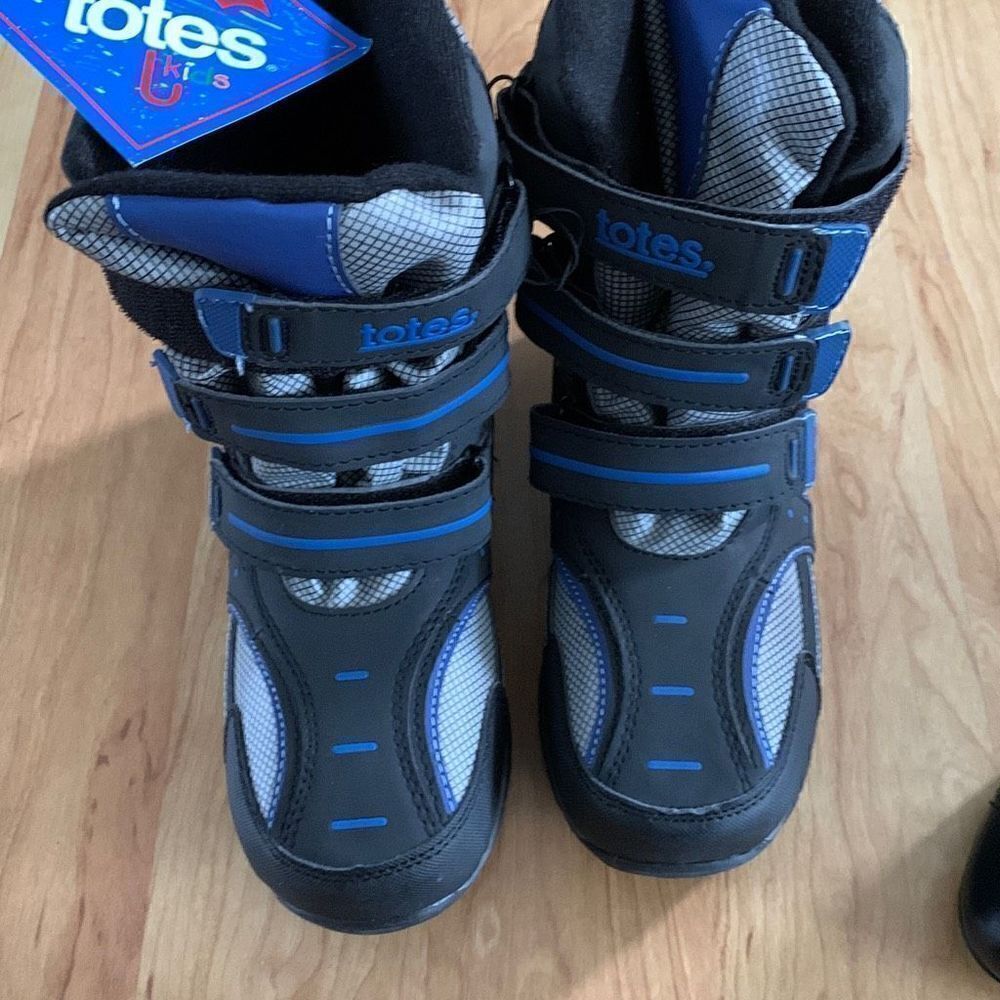 Totes size 5 boys boots winter